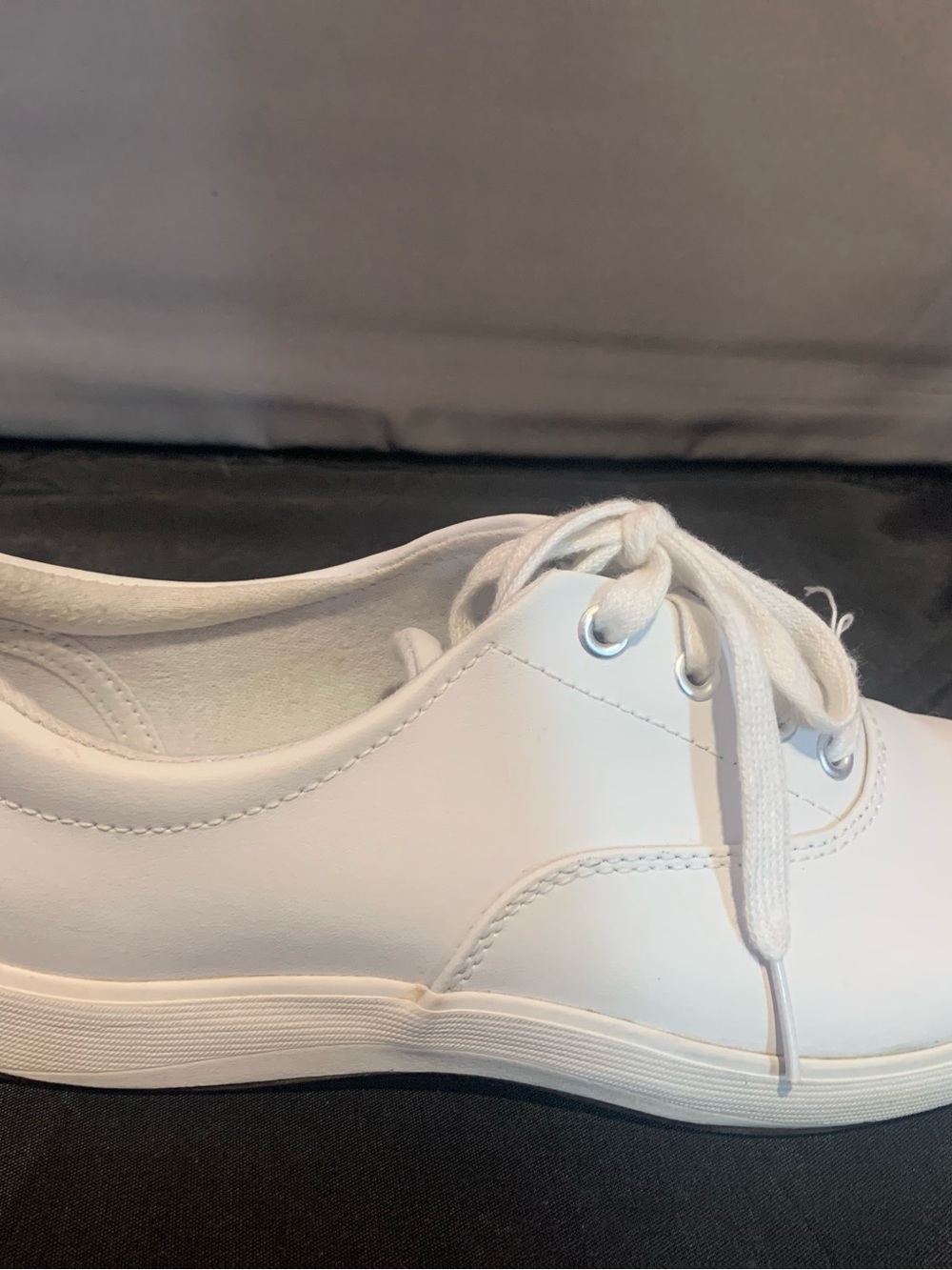 Grasshoppers Ortholite Janey II Women's White Lace-Up Sneakers - Picture 4 of 13